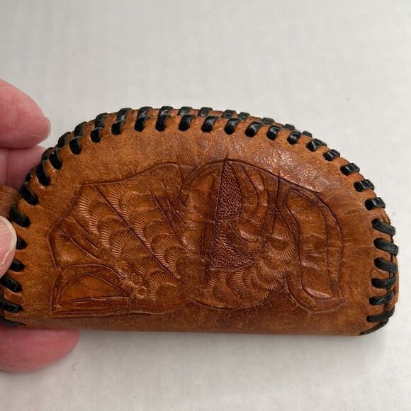 Handmade Vintage 1960’s Brown Leather coin Purse - Picture 2 of 6